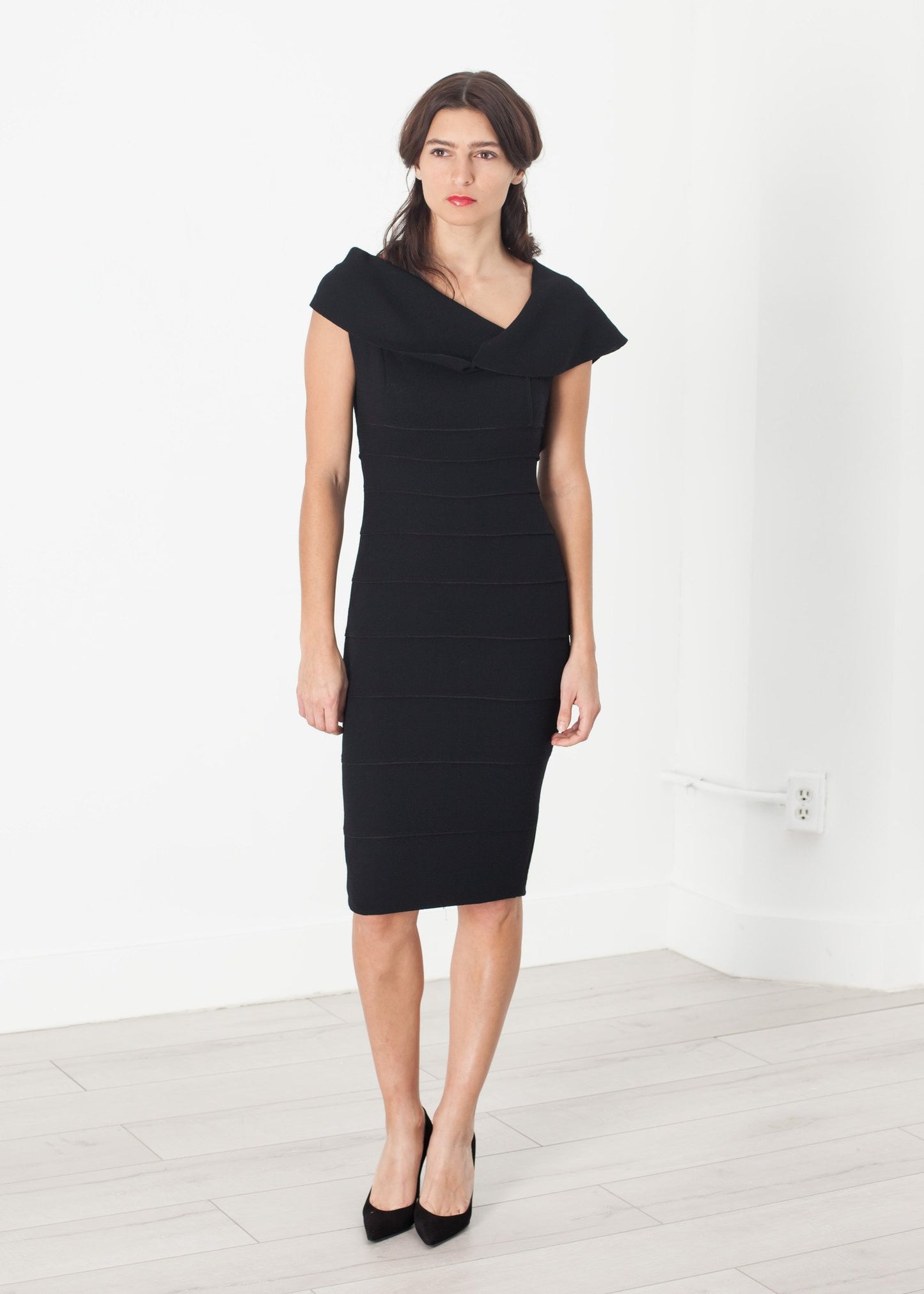 Asymmetric Dress in Black 16kg Bis